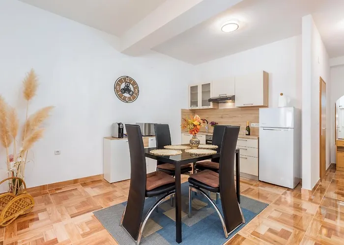 Διαμέρισμα Mia *