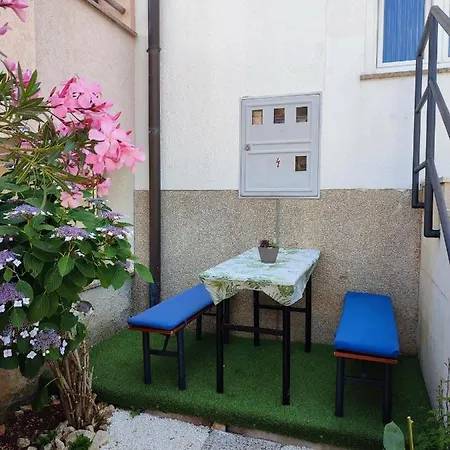 Mia Apartman Póla
