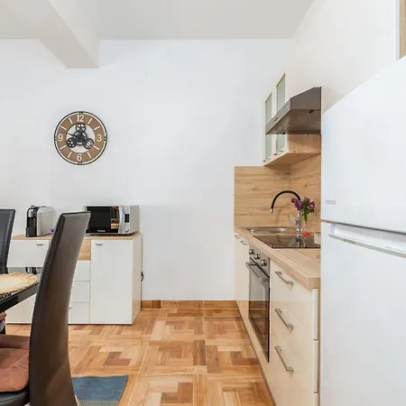 Apartment Mia